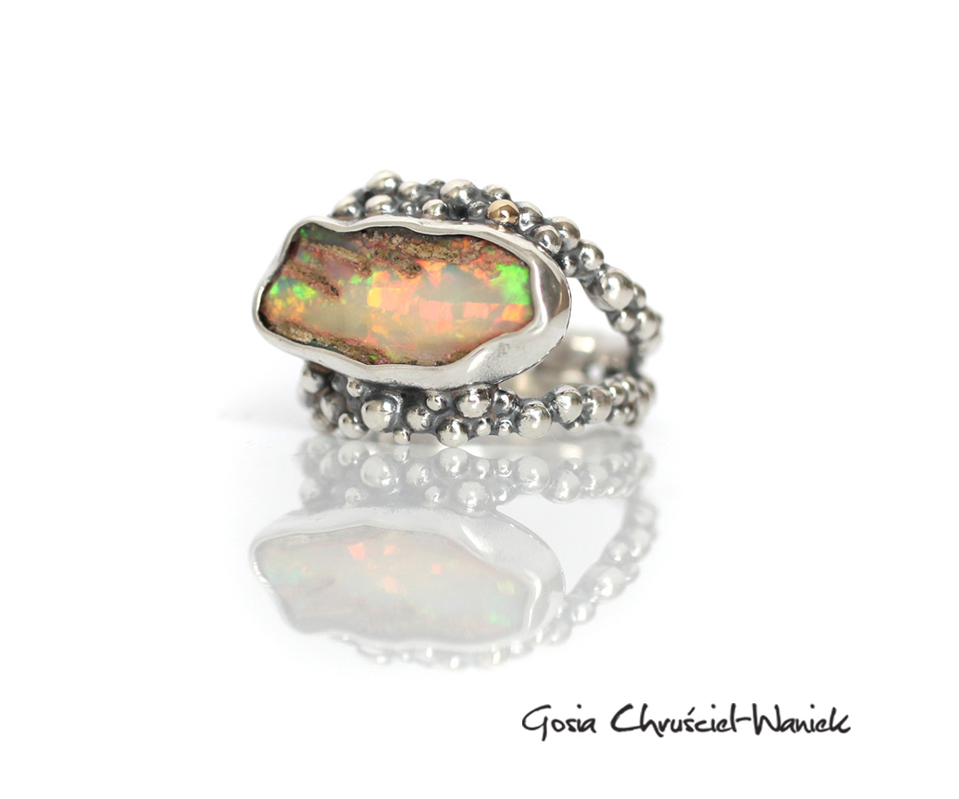 Opal w granulkach