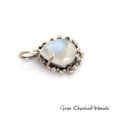 Moonstone, topazy i akwamaryn