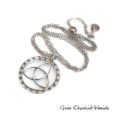 Triquetra srebrna z szafirami