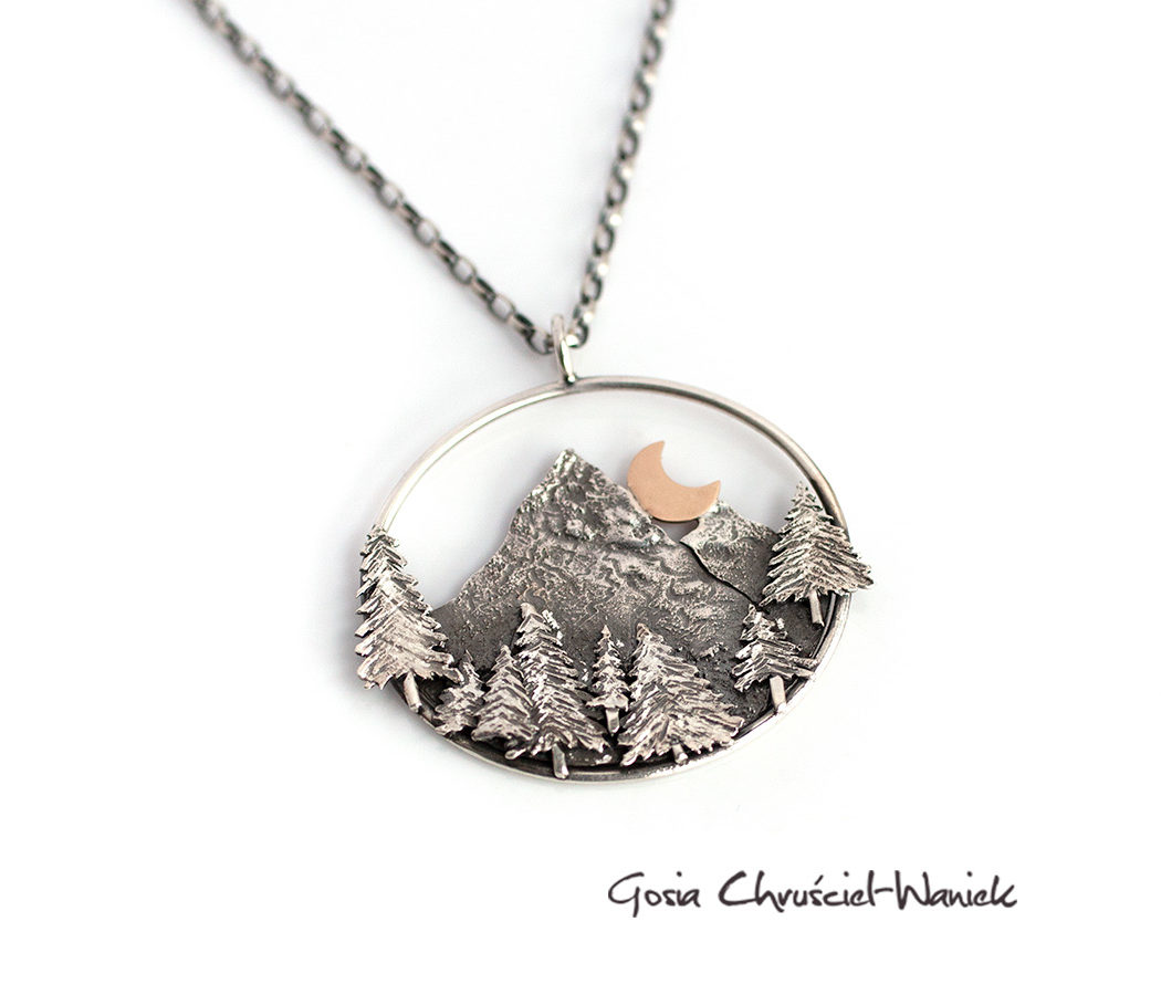 Mountain necklace