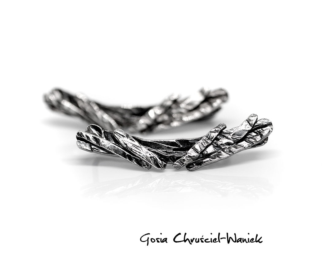 Srebrne nausznice z kolekcji Kora