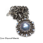 Naszyjnik retro z perłą Mabe i cyrkoniami