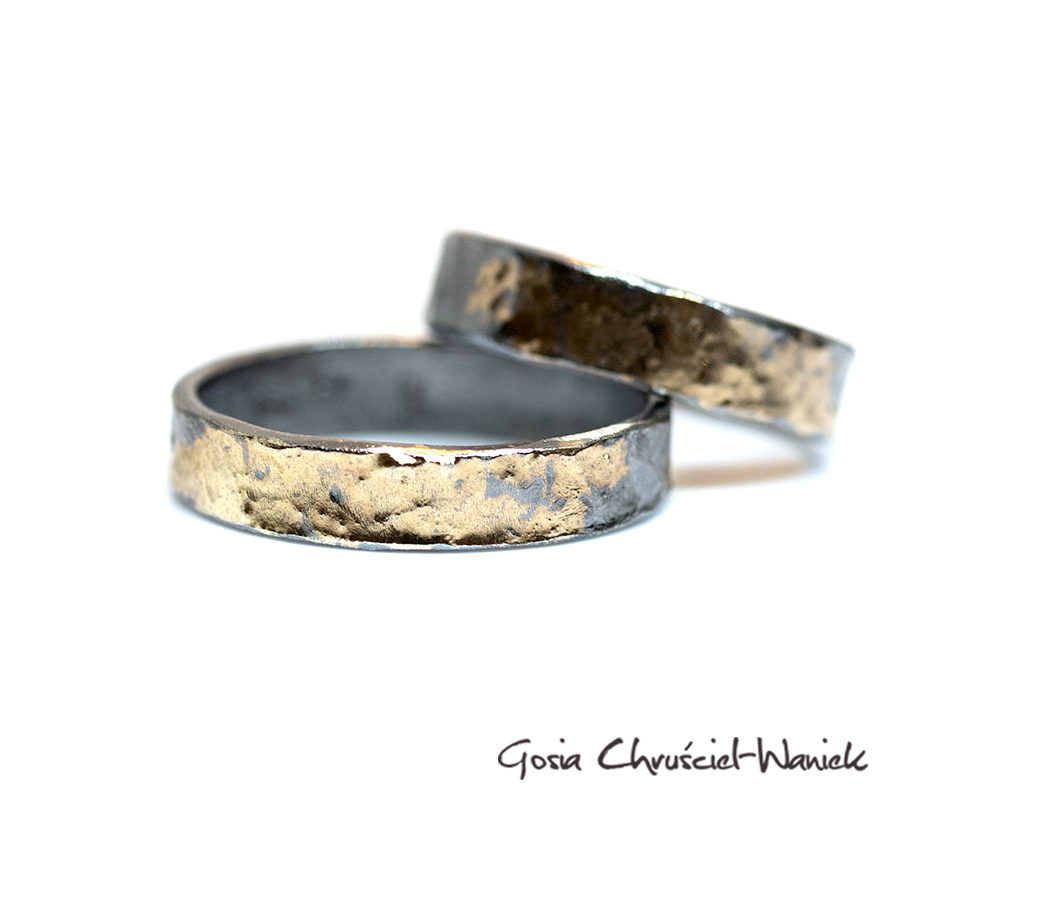 Autorskie obrączki ze srebra z dodatkiem złota