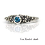 Topaz London Blue w srebrnych kuleczkach
